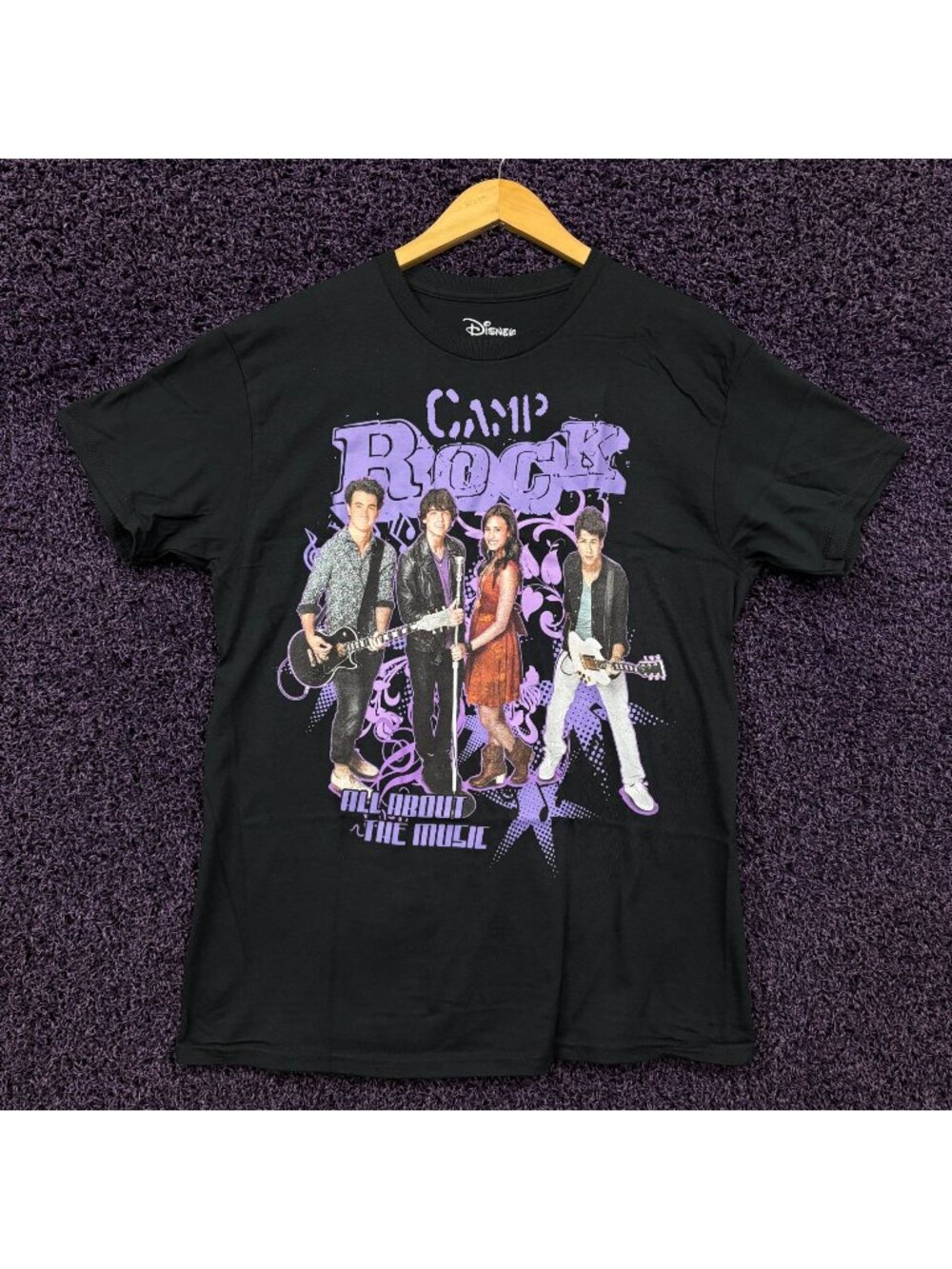 Disney Camp Rock Mitch and Connect 3 T-Shirt Size Medium